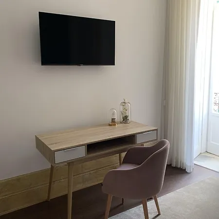 ゲストハウス Pharmacia コインブラ