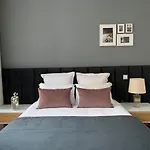 Pharmacia Gasthuis 3*